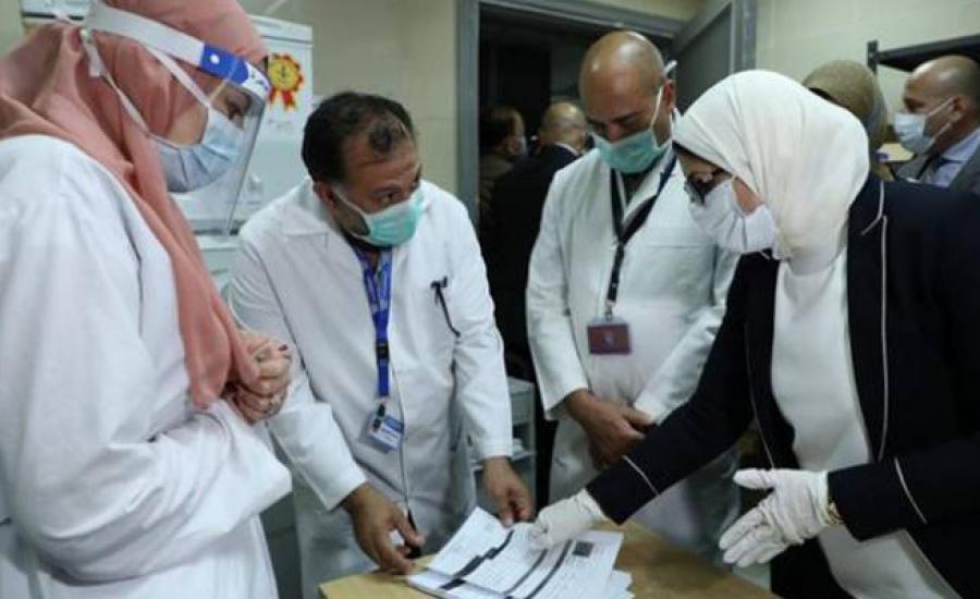 176-185444-corona-vaccine_700x400