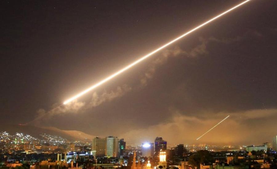 قصف صاروخي إسرائيلي يستهدف مطاراً عسكرياً في ريف حمص