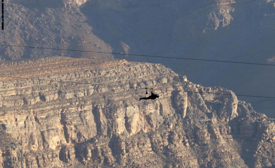 تحطم طائرة امارتية في جبل جيس 