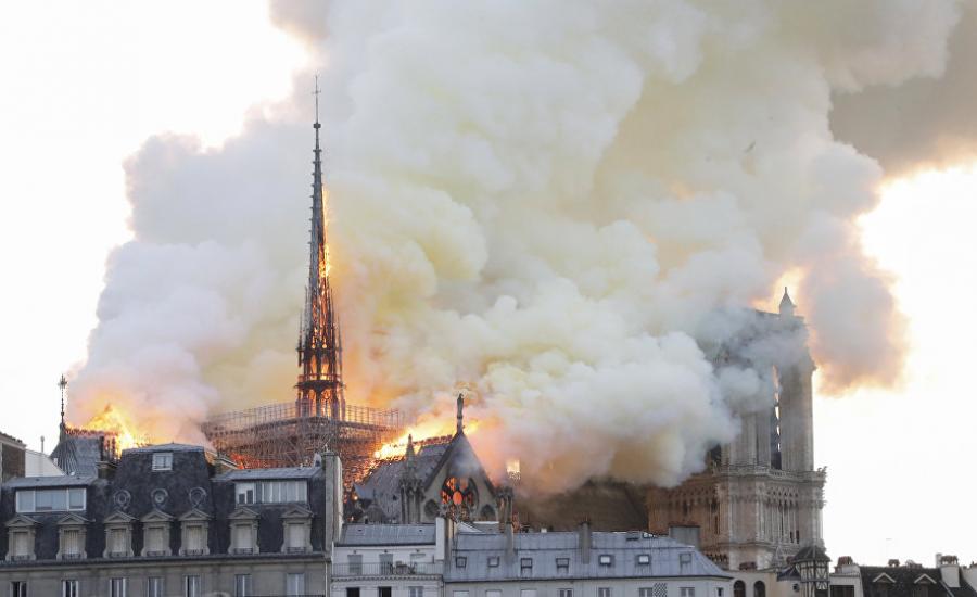 حريق في باريس 