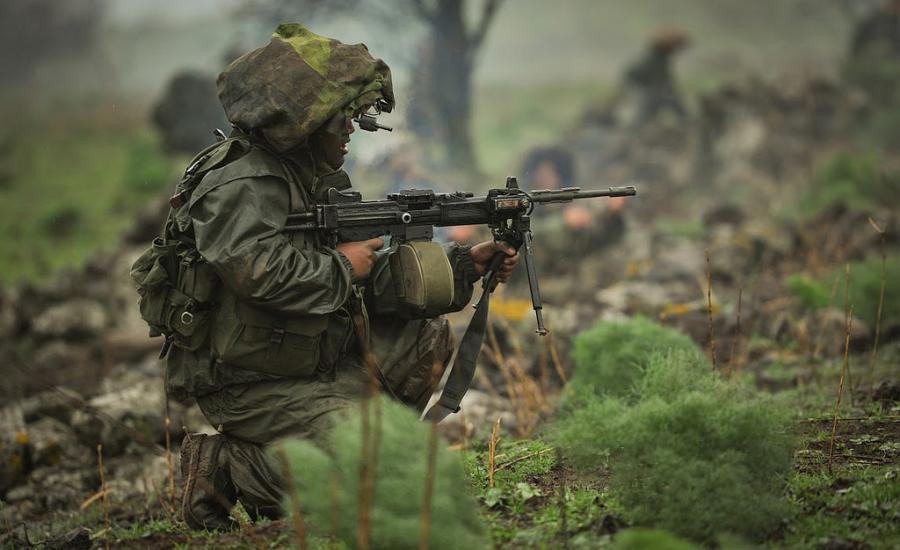 الجيش الاسريلي وقطاع غز