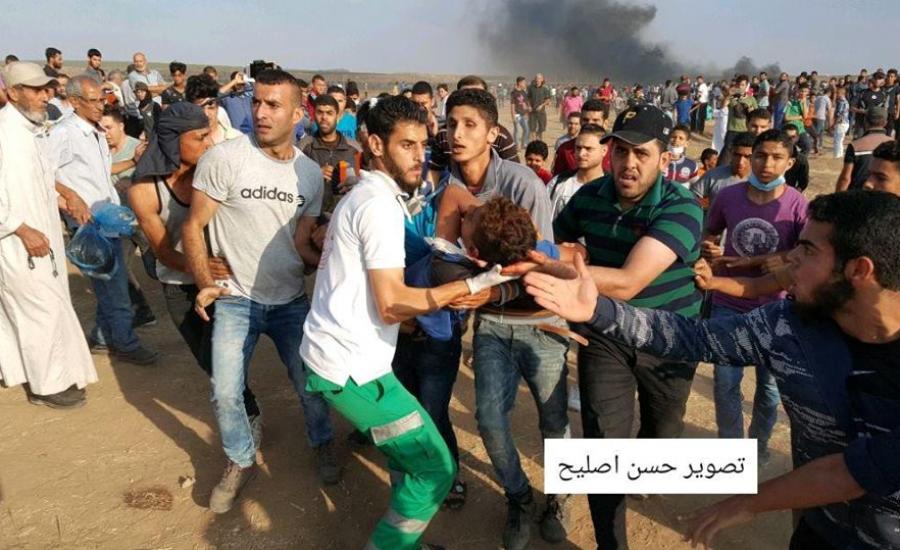 11 إصابة برصاص الاحتلال بمواجهات على حدود غزة