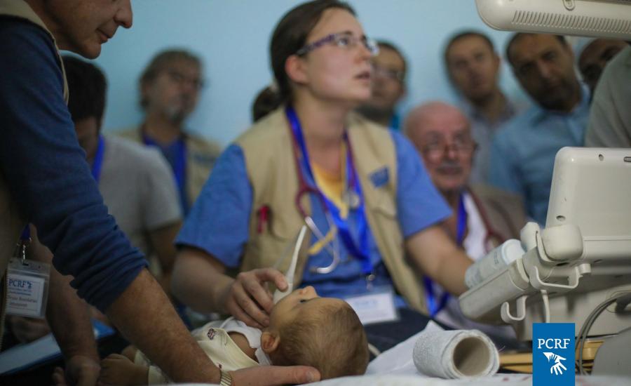 وفد طبي فرنسي يجري جراحات قلب لأطفال في غزة