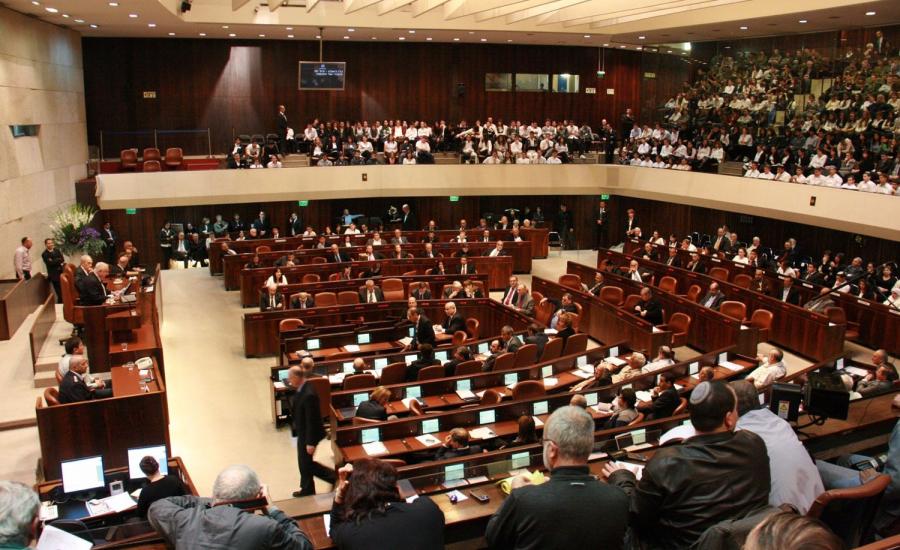 الكنيست يصادق على قانون يمنع الفلسطينيين من تقديم التماسات للمحكمة العليا