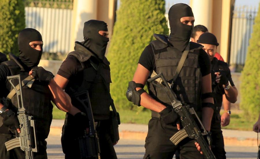 مقتل عناصر من الشرطة المصرية في مصر 