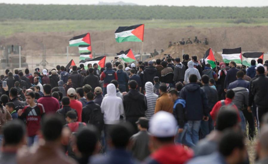 اصابة شبان فلسطينيين على حدود غزة 