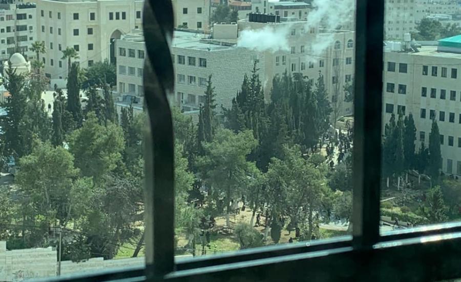 انفجار داخل جامعة الخليل 