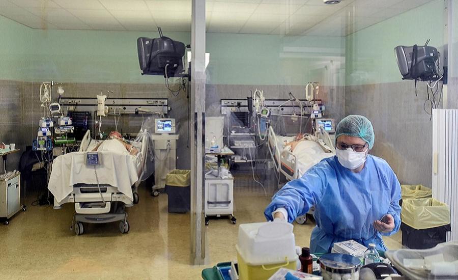 Photo 28 Terrible decisions have to be made when hospitals are overwhelmed in Italy (Getty)_0_2