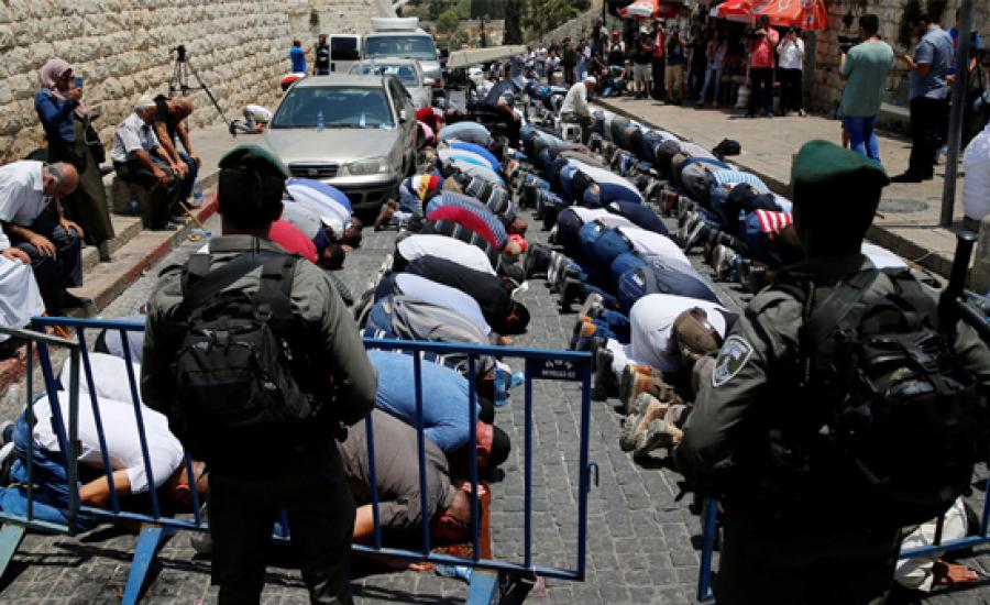 قرار باغلاق مساجد القدس والتوجه لصلاة الجمعة في الأقصى