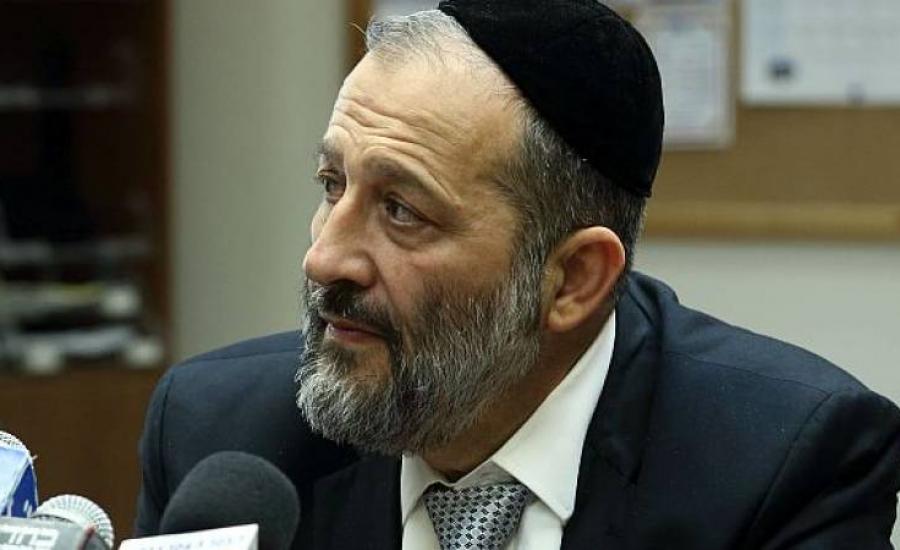 التحقيق مع وزير الداخلية الاسرائيلي 