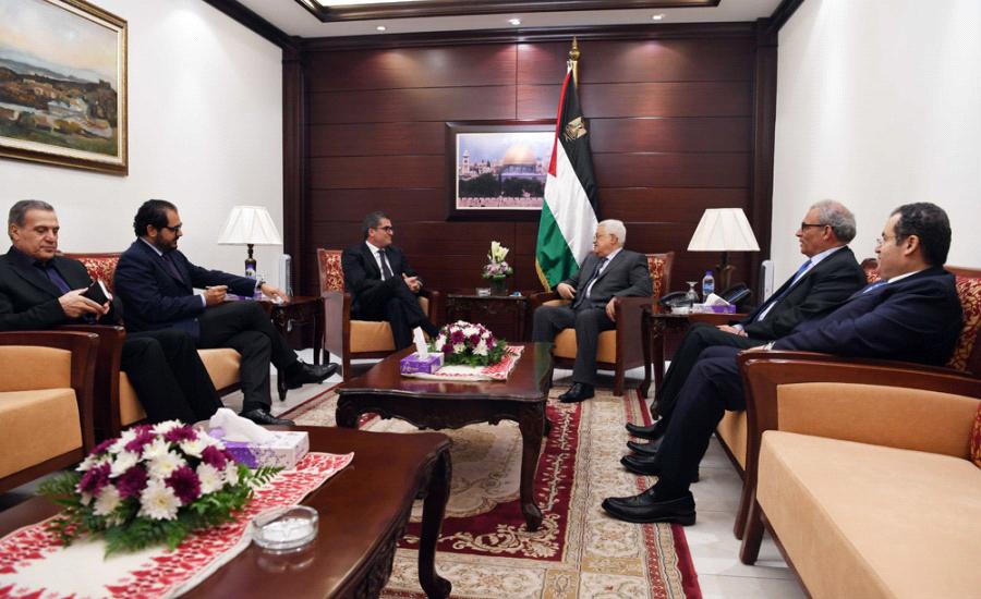 لقاء بين الرئيس عباس والمبعوث السويسري لعملية السلام 