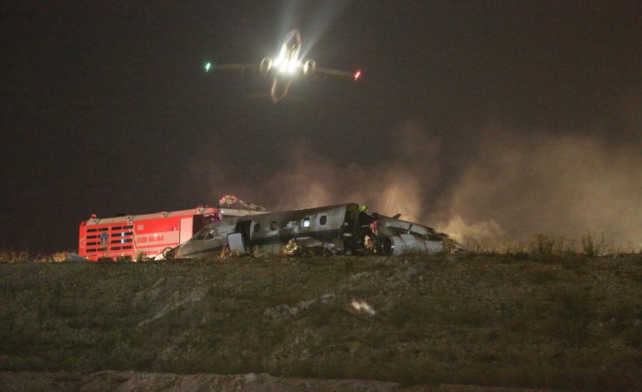 تحطم طائرة في مطار اتاتورك التركي 