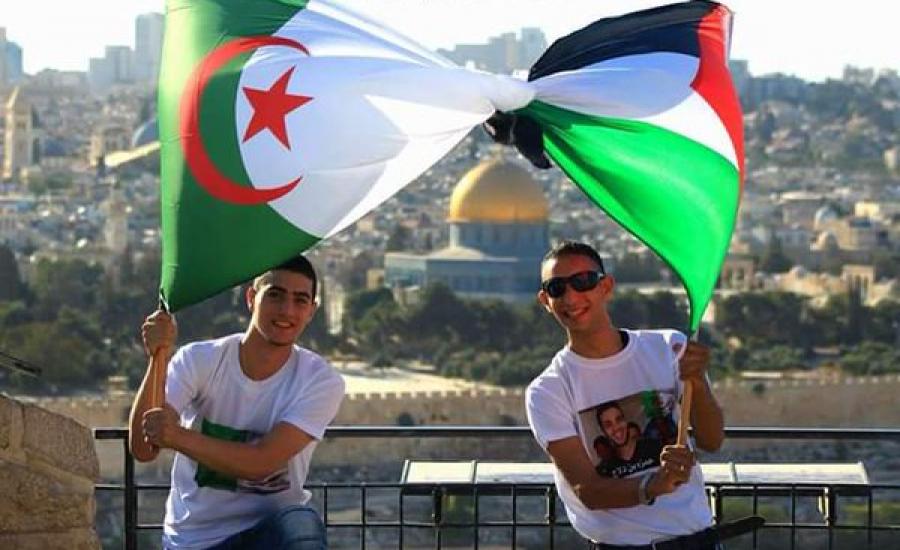 فلسطين والجزائر 