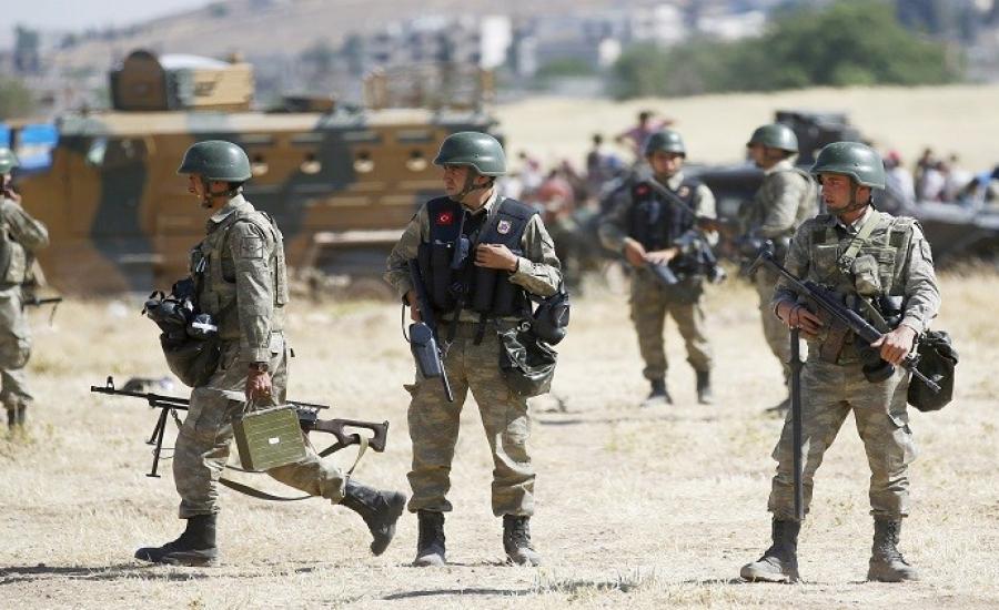 تسمم 700 جندي تركي واعتقال 21 موظفا بشركة تموين