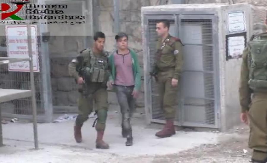 انقاذ فتى فلسطيني من الموت في الخليل 
