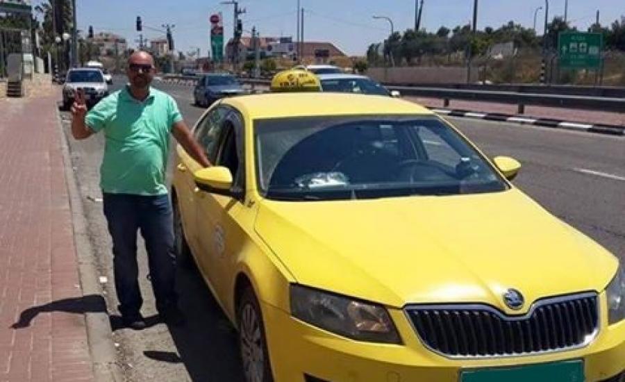 اسرائيل تسمح للسيارات الفلسطينية بالدخول 