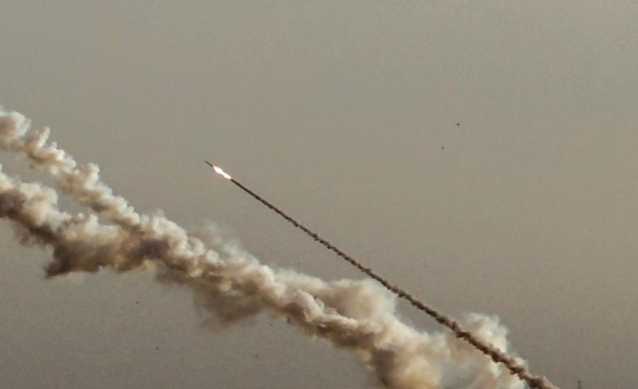 اطلاق صواريخ من غزة صوب اسرائيل 