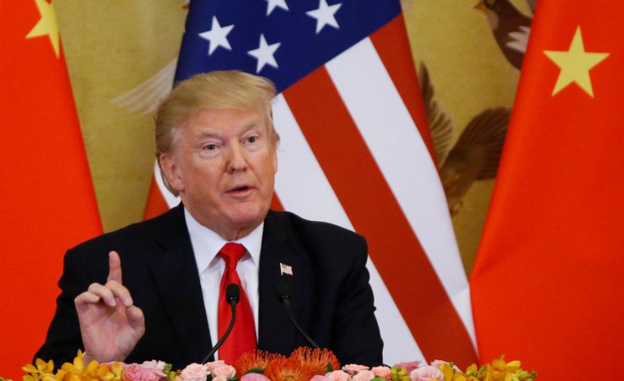 ترامب يفرض عقوبات على الصين 