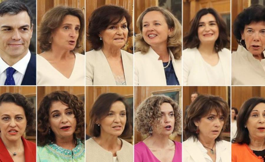 الحكومة النسائية في أسبانيا تؤدي اليمين الدستوري
