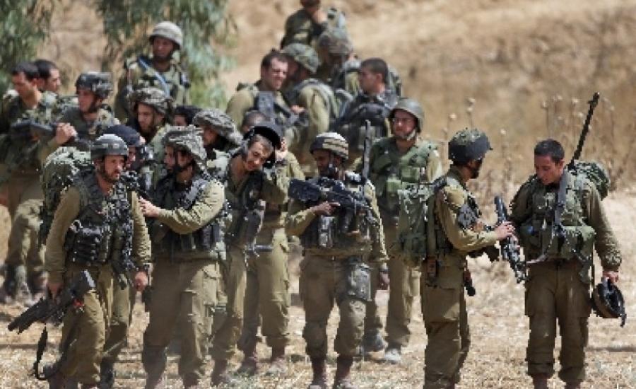 الاحتلال يعلن سرقة سلاح احد الجنود قرب غزة