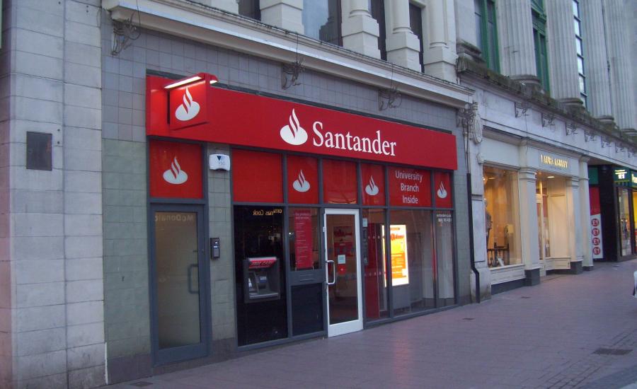 Another_new_Santander_bank_-_geograph.org.uk_-_1710962