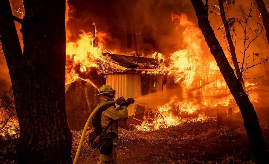 حرائق الغابات في كاليفورنيا 