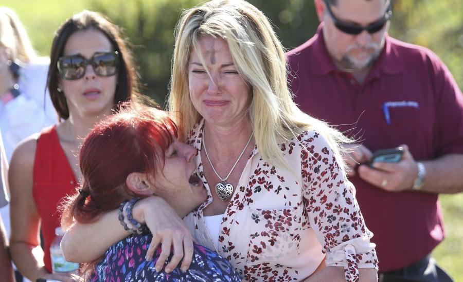 المسلمون في فلوريدا يجمعون آلاف الدولارات لصالح ضحايا اطلاق النار في مدرسة امريكية