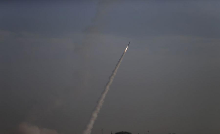 اطلاق صاروخ من غزة 