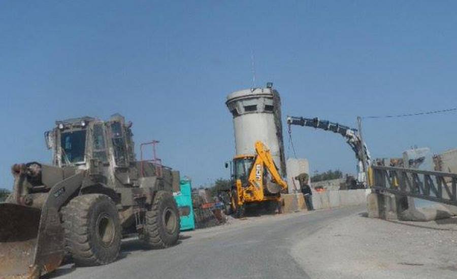 الاحتلال ينصب برجا عسكريا في واد سعير شمال الخليل