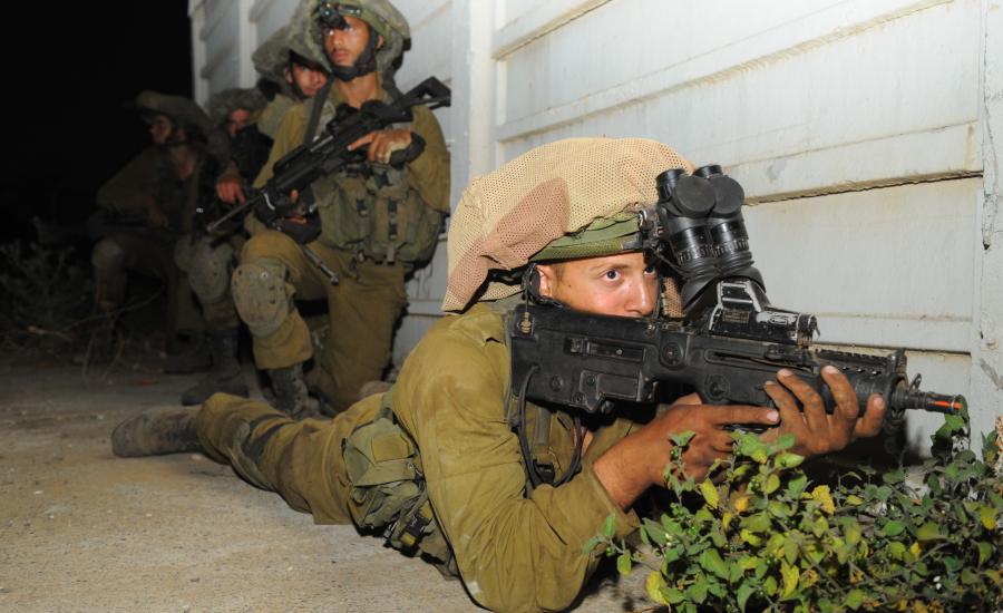 لواء في جيش الاحتلال يتدرب لمحاكاة اقتحام أحياء بقطاع غزة