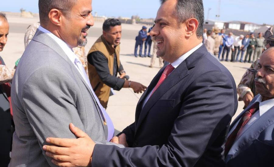 5dd2838f4c59b72eff6db9c9