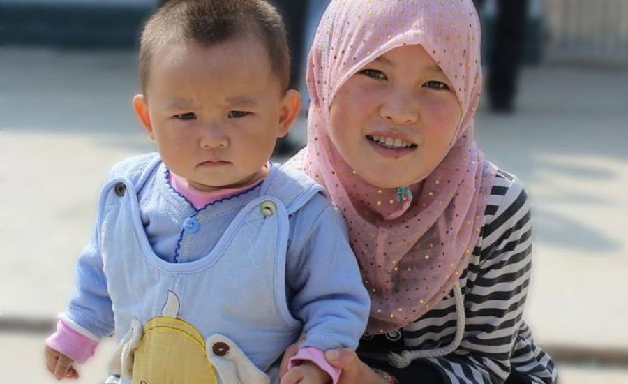اطفال المسلمين في الصين 