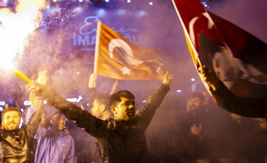 فوز الحرية والعدالة في الانتخابات البلدية باسطنبول 