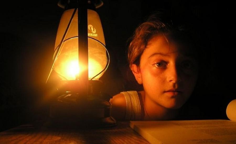 اسرائيل تقلص كمية الكهرباء الممنوحة لغزة 