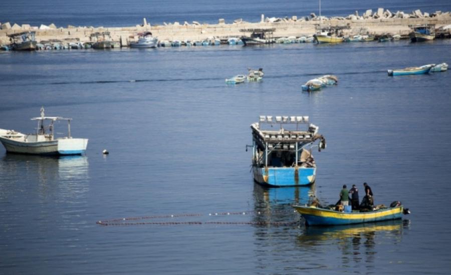البحرية الاسرائيلية ومراكب الصيادين في غزة 