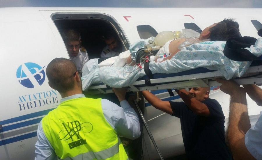 بالصور : وصول طفل فلسطيني من بيت لحم عبر طائرة خاصة للعلاج في بيت لحم 