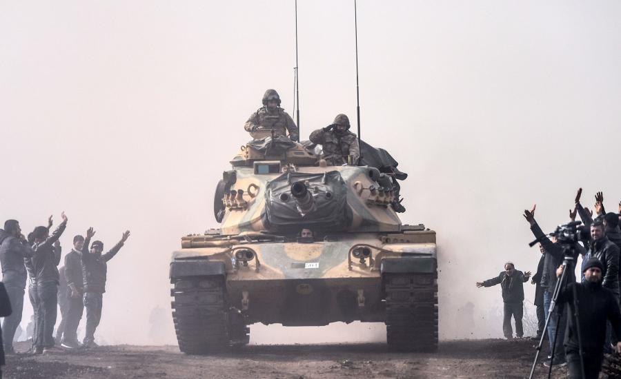 الجيش التركي يدخل عفرين السورية 