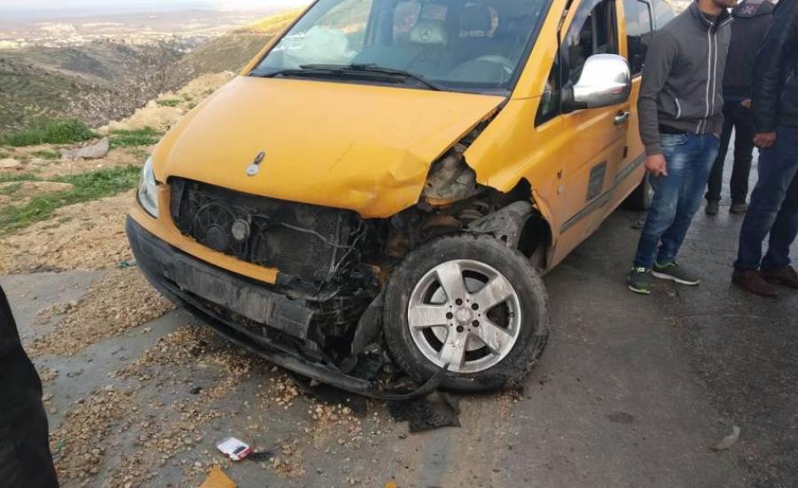 اصابات في حادث سير بالخليل 