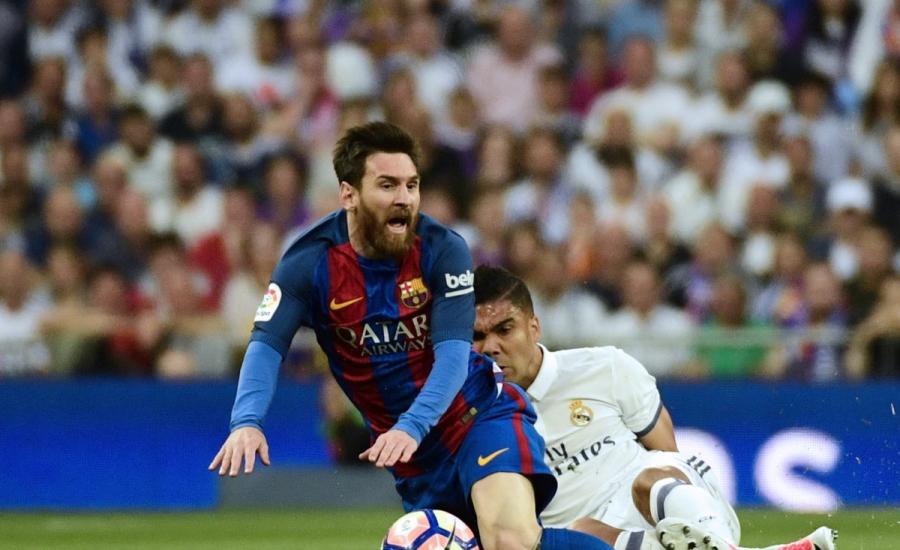 كاسيميرو يكشف حديث لاعبي ريال مدريد عن ميسي