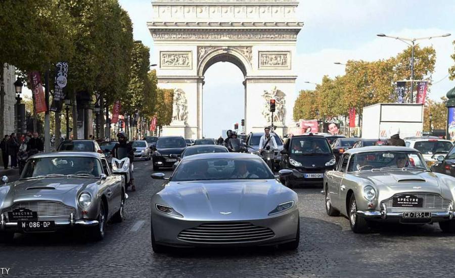 فرنسا تحدد السنة التي ستحظر فيها السيارات التي تعمل بالنزين والسولار