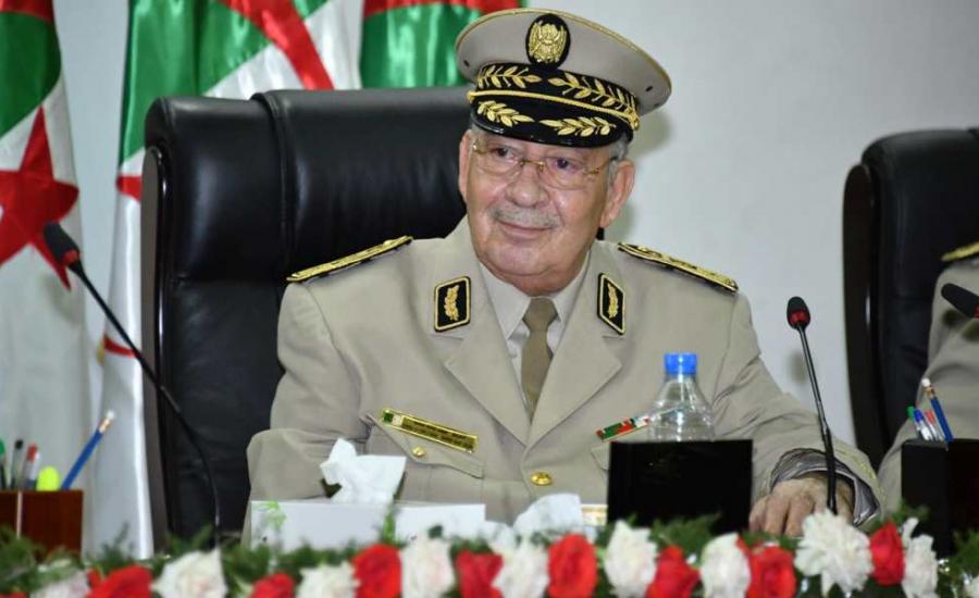 قائد الجيش الجزائري 