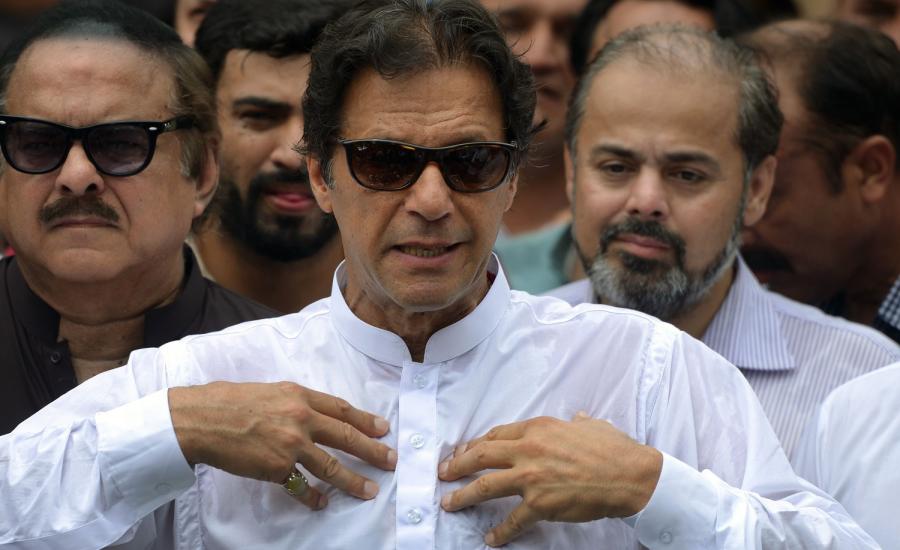 عمران خان رئيسا لوزراء باكستان 