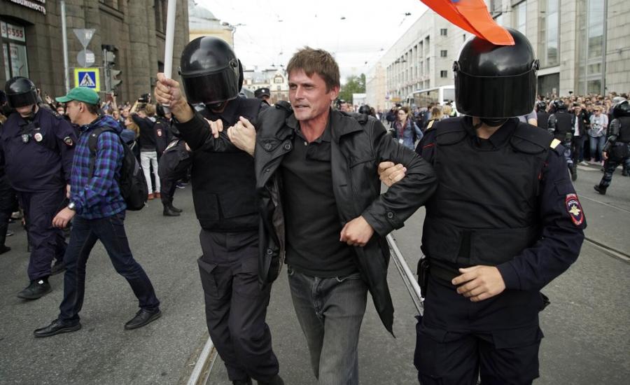 اعتقالات في روسيا 
