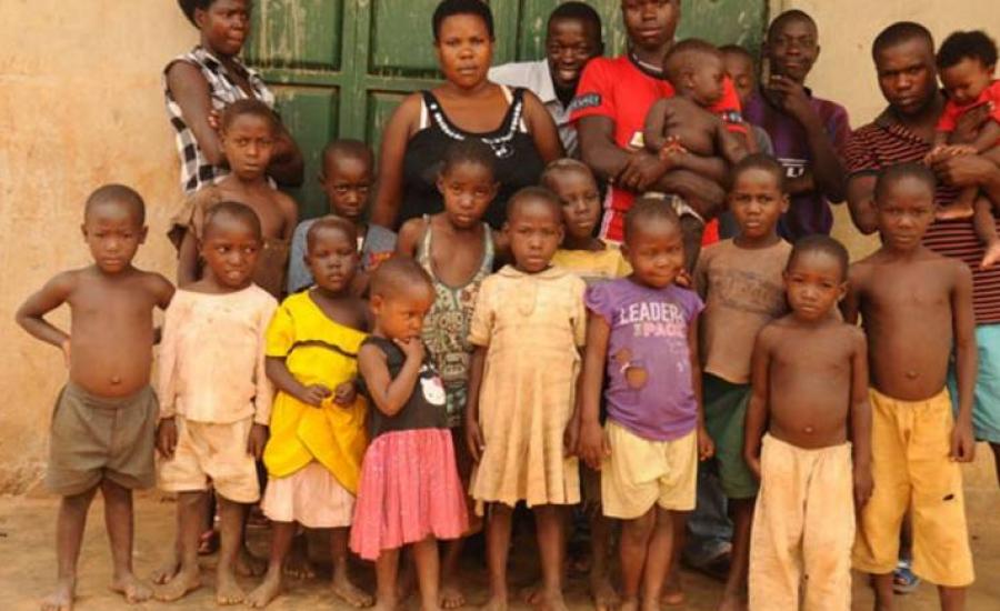 أوغندية عمرها 37 عاما تنجب 38 طفلا 