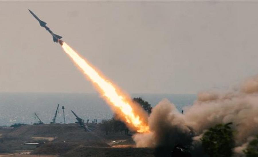 اسقاط صاروخ باليستي اطلق من اليمن 