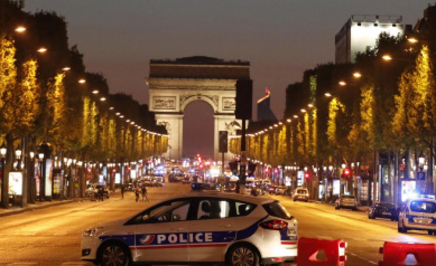 داعش يتبنى الهجوم في باريس