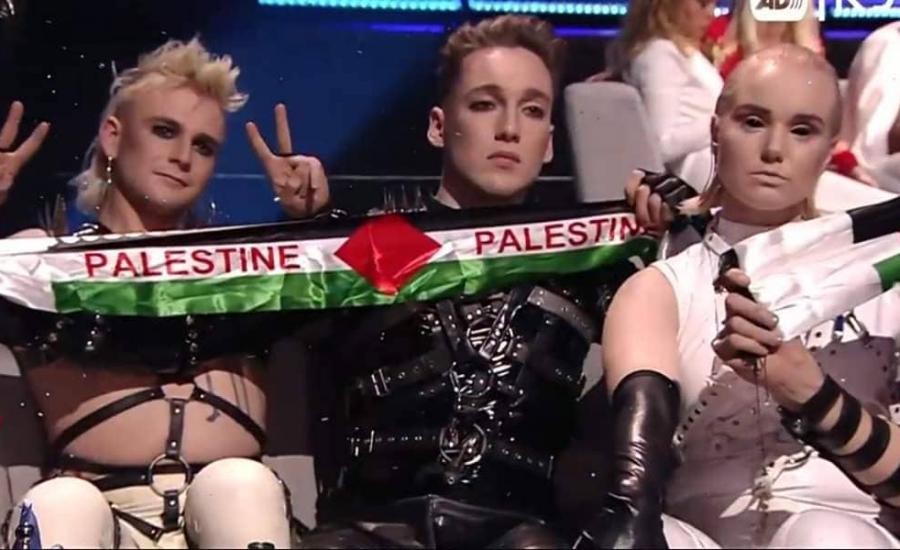 رفع العلم الفلسطيني في مسابقة يوروفيجن 
