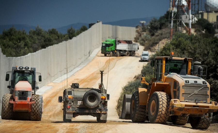 بناء الجدار العازل بين اسرائيل ولبنان 