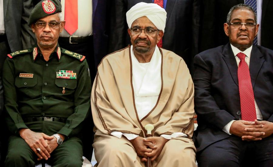 وزير الدفاع السوداني والبشير 
