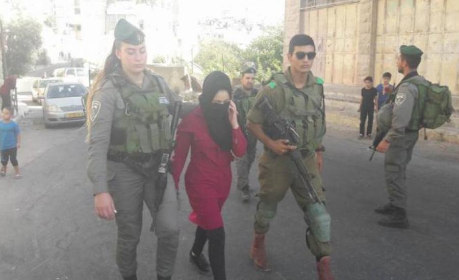 تفاصيل مثيرة للفتاة التي سلمت نفسها لجنود الاحتلال في الخليل